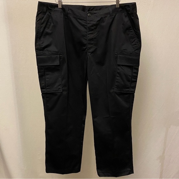 Lands’ End 18W Cargo Pants Black Womens Mid Rise Oeko-Tex UPF Hiking Active - Picture 10 of 11